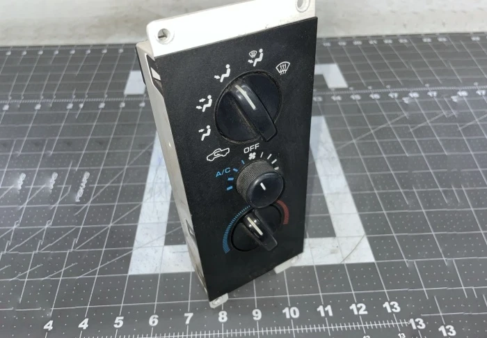 Dodge Ram 2500 AC Heat Climate Control Switch Unit